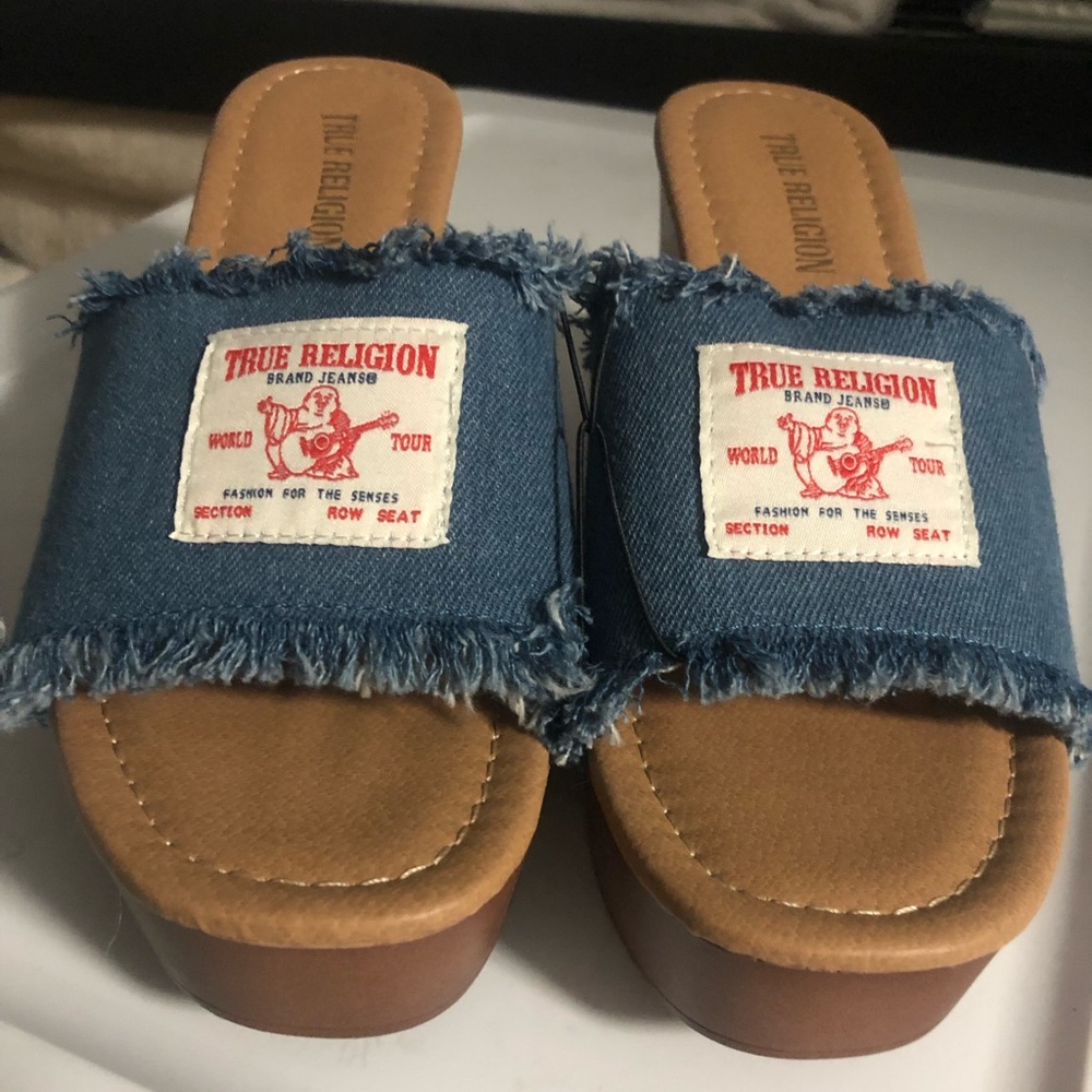 NWOT - TRUE RELIGION Blue Mules/Clogs